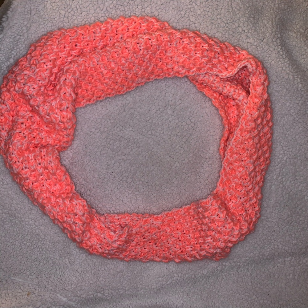 OLD NAVY hot pink infinity scarf ( NWT )